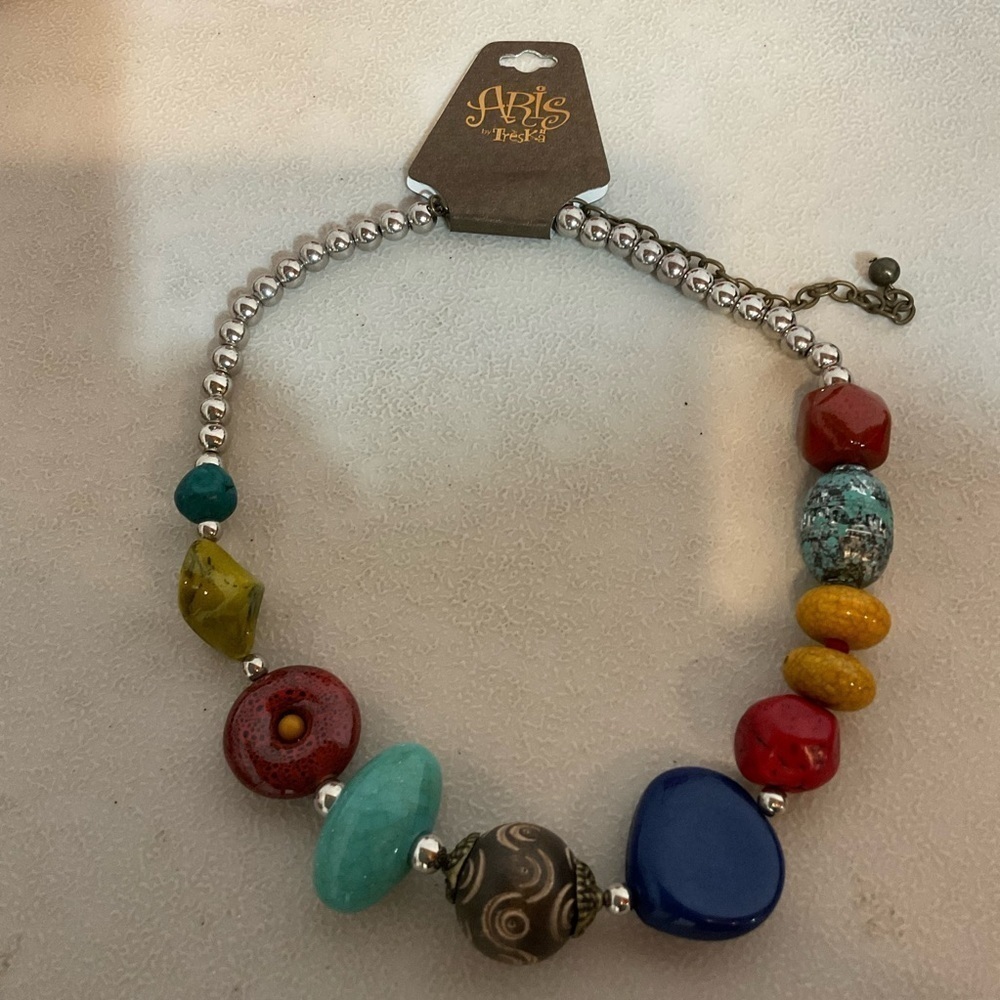 Aris by Treska Necklace - Picture 2 of 3